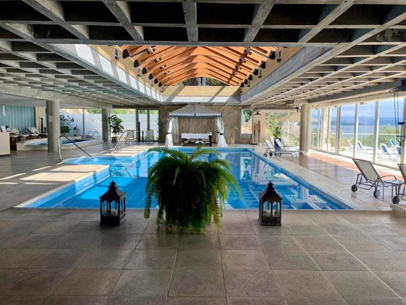 042E0A71B1789B3F848F924E96185242