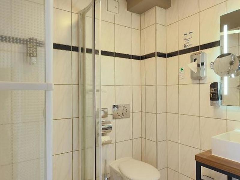 AE6A00FFDA6CA8E947E151520E77E560