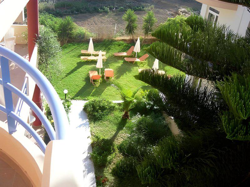 99F045DE1A6874CA41E90B5B2500ADDC