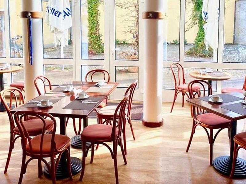 08A7ADC7C0E91C82C4A53E2781112B7B