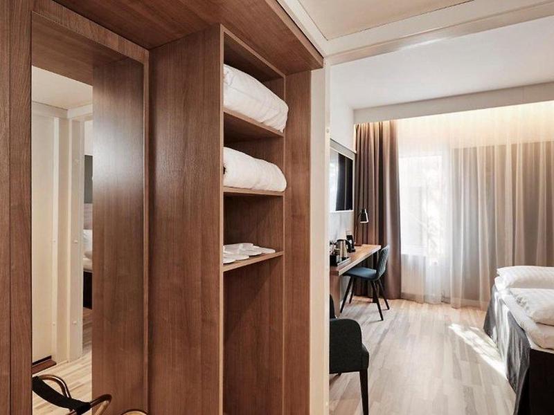 C0B2A489429241306F8227AD3601F8BE