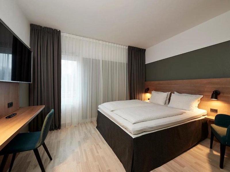 747557605F1FCCF6B4B3963C4700D31B