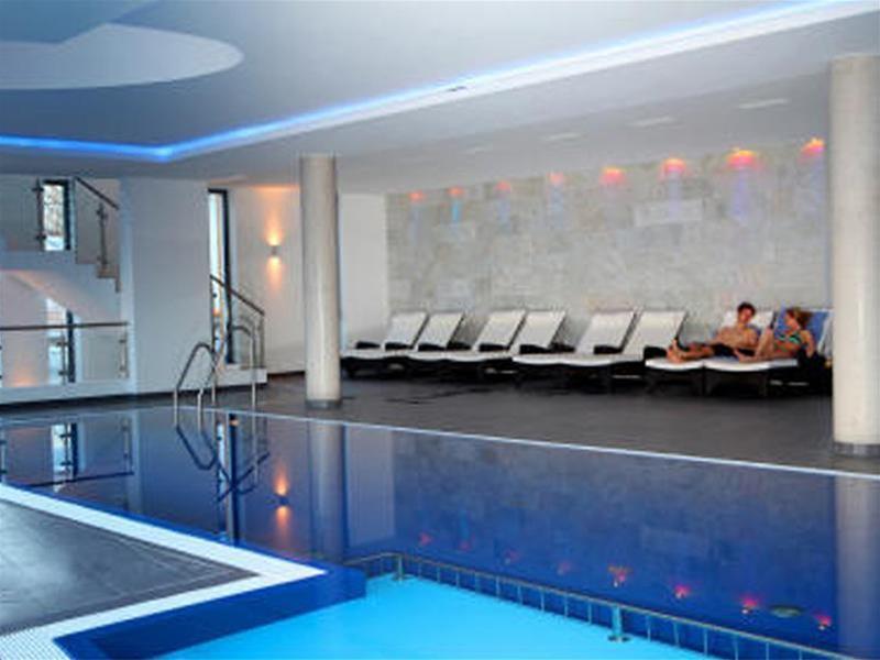 8D4073D0447E2B7CC6FED0B2126A09D2