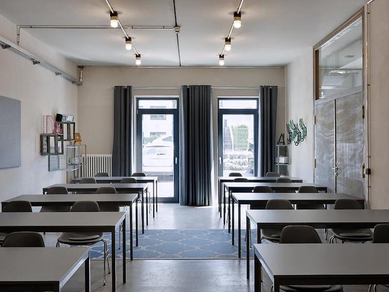 50EFF65535475764C66BBD7028383020