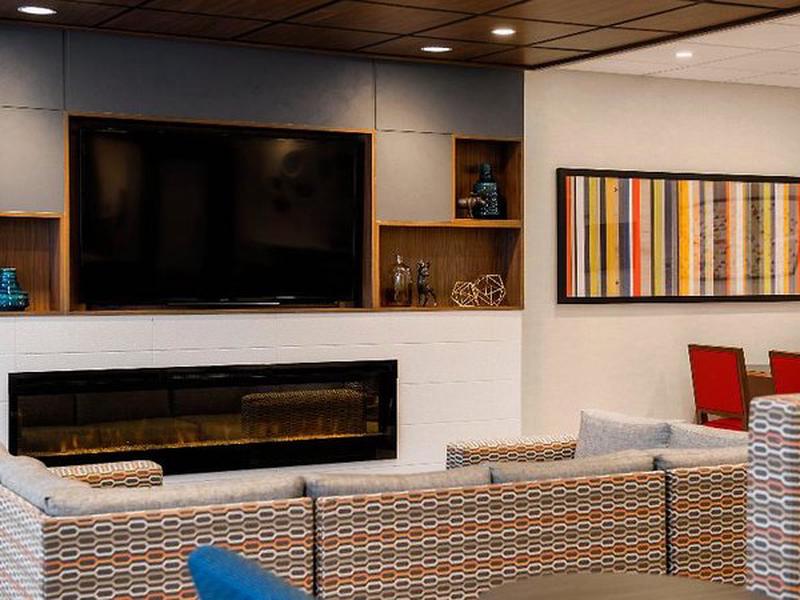 E2F8E71B83019D6CB2921C8717D4A7B6