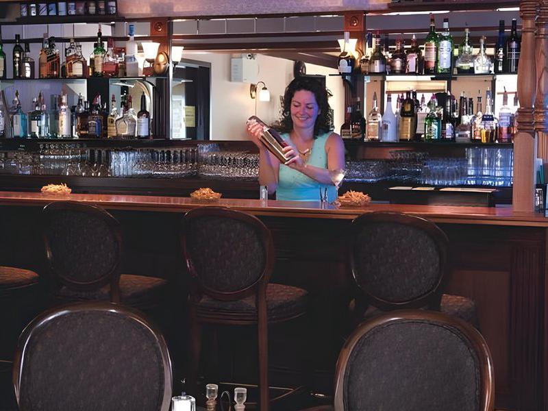 F70E2BCF8C8B785F38009AC3CD9AA12D