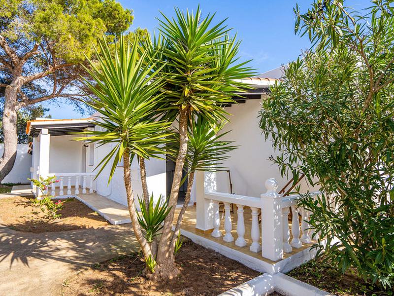 AA6DC403D898C6EB306E1F6811856DA3