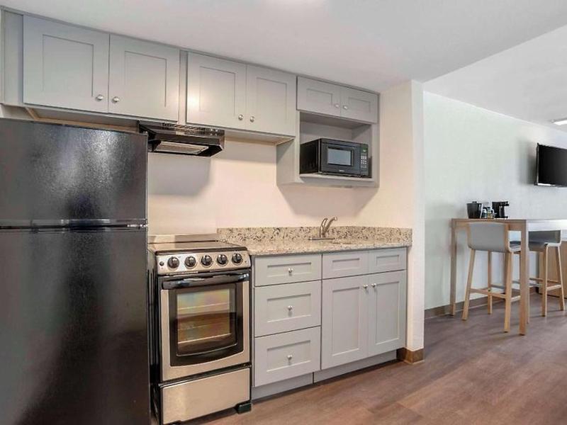 6F24D40F6AA36CCB7BBF0A9E3976D819