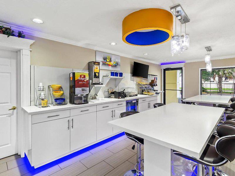 9ED2988BB81A051DED48AFBB4B690371