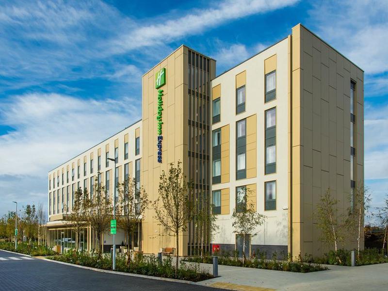 D0C153189B7CEB489F7090B04DF43A01