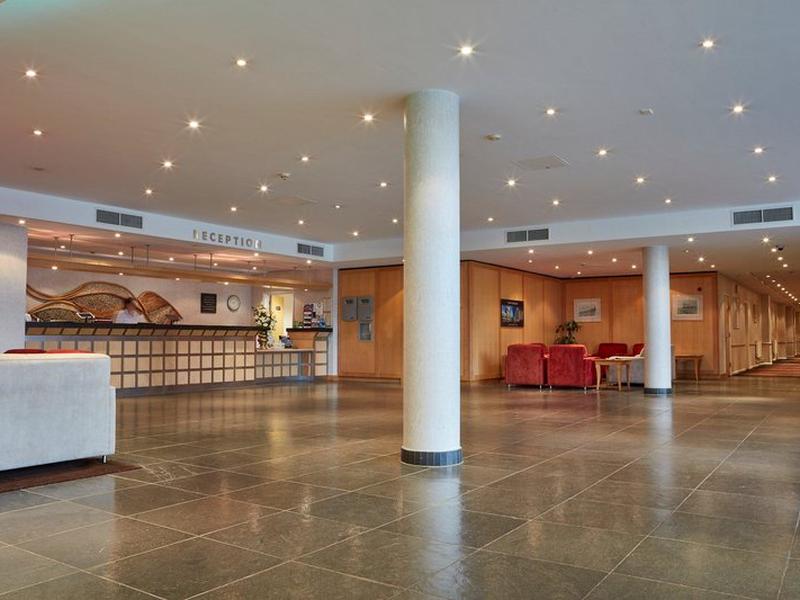 381A34436FF8E3C5D5B83CCC81726657