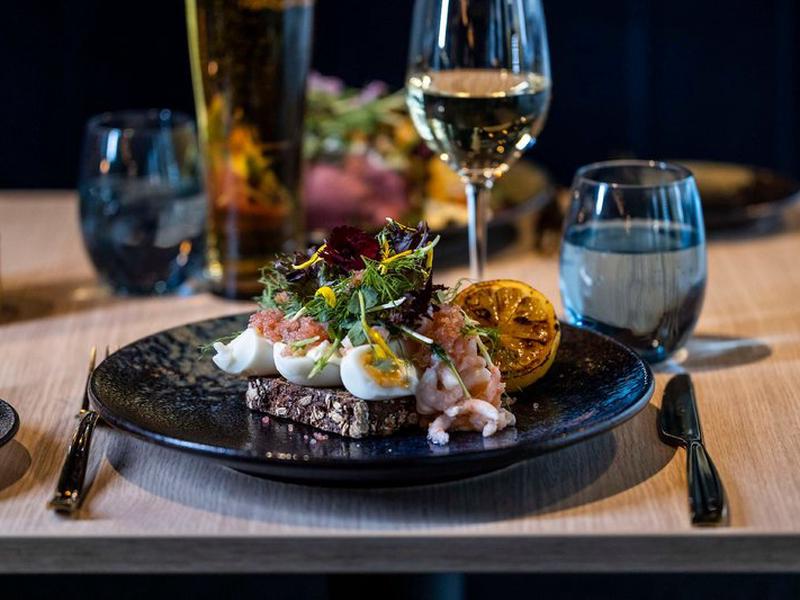 58E14E649DC3FC25535F28C0A25C58E0