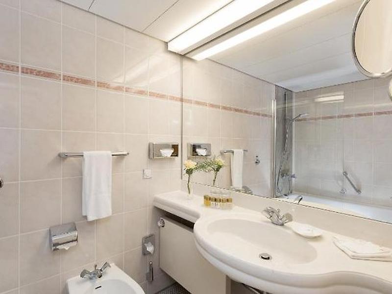 6F9F10CE2657A3D3D3412D6BD0F06EF5