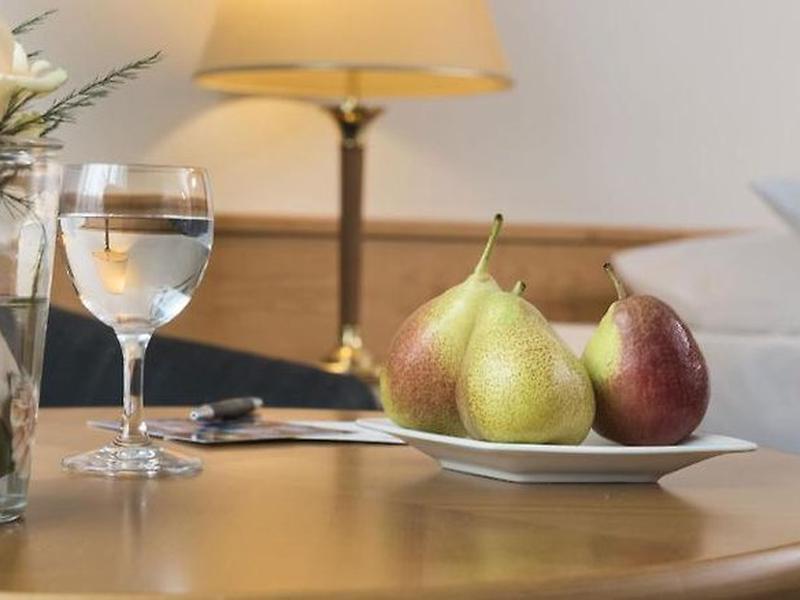 B12E0C8E900D552158DD860E17F046E1