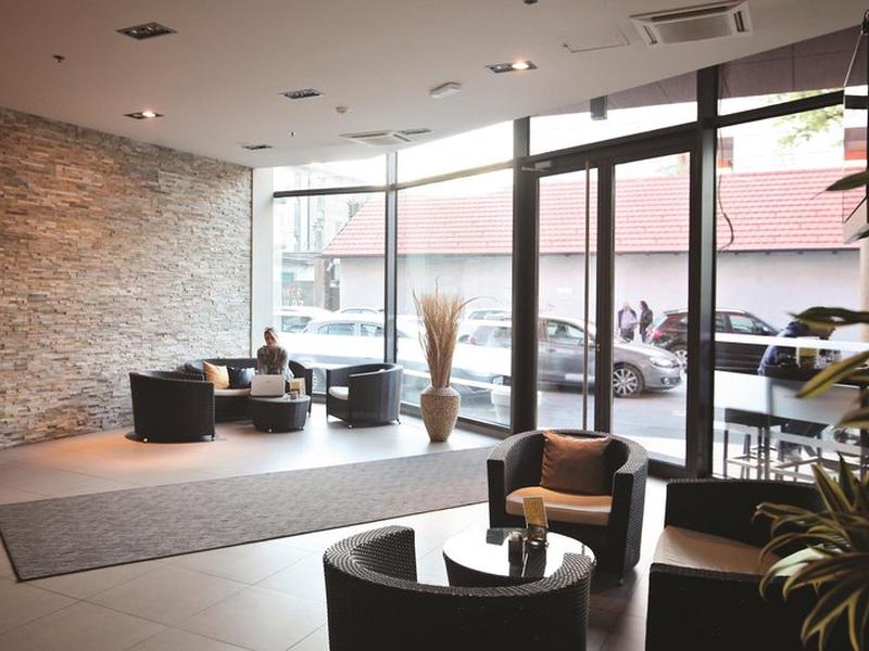 9F795DA6247870447A717D3DBCF4F2A4