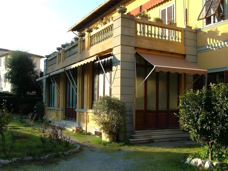 1F2064C9878D0C98F815FB839D33B245