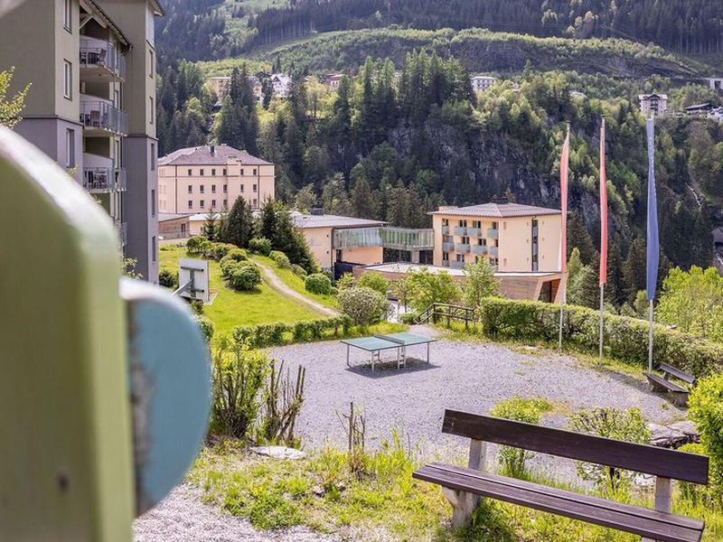 31FBD78DFF67DA7C1BDD24C0110AE8C1