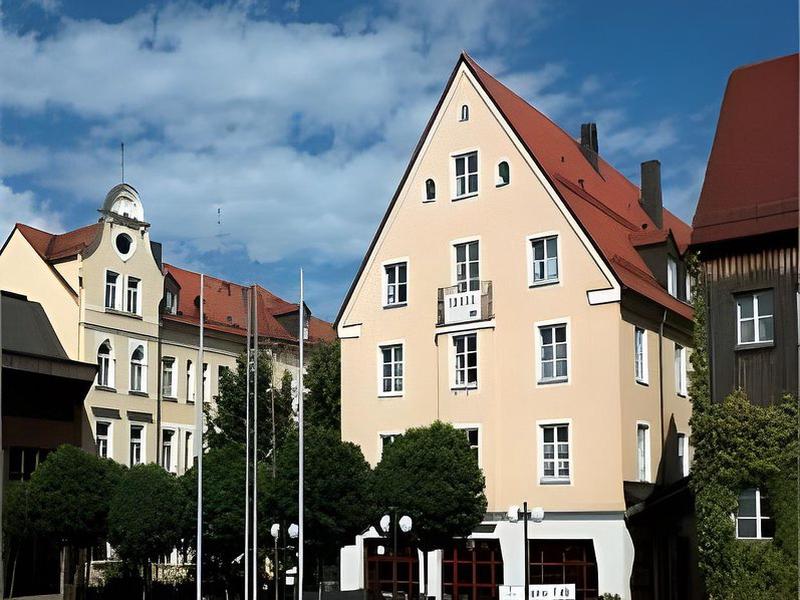 B95372F8DF064D7FB257FB9A2FE1D43E