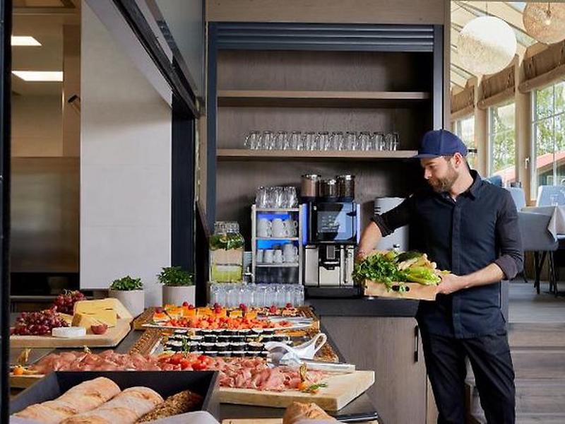 2E27FB67142322AE0F11E049704802F8