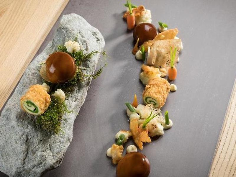 6C7A5AA0531F648B3FCC5A4526EC19D9