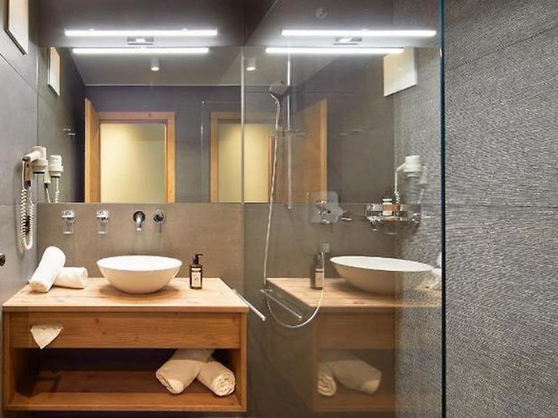 CF09945E81BCF5EA64D7036AF8B98A59