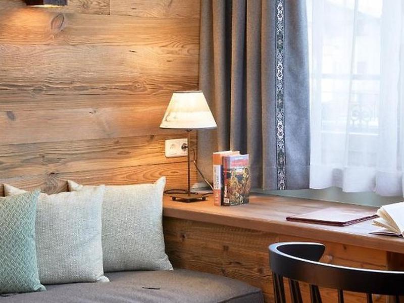 C888E58440E0771758084F0BC30117C3