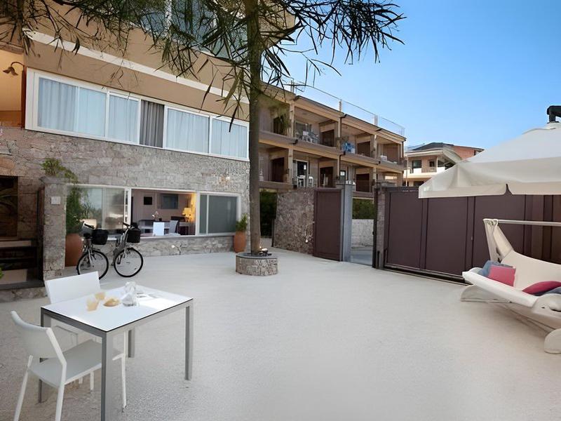 8699345911FDC7ACA70D8E2DE8B620AF