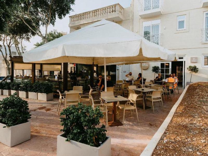 55C05433B2E66A81FF7A5248C1253E8D