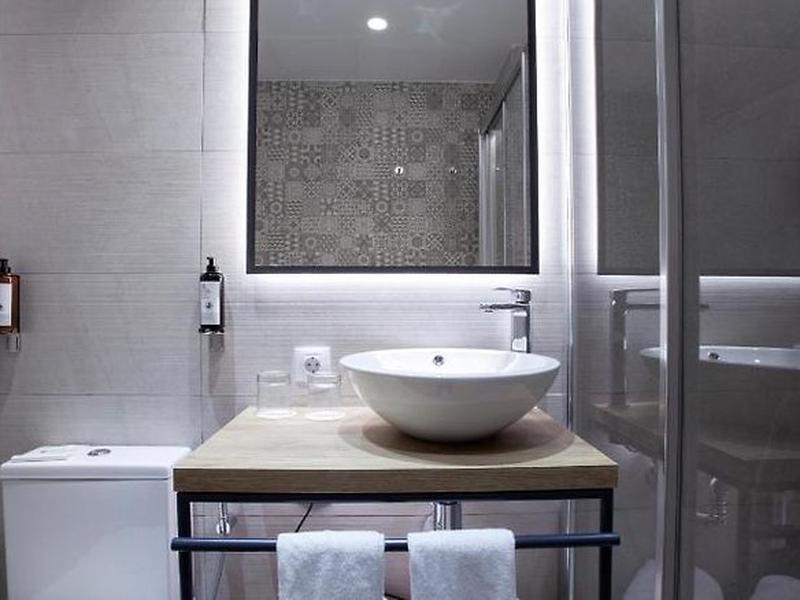 CDD424EDD58BA8165C223D1AA479D0A9