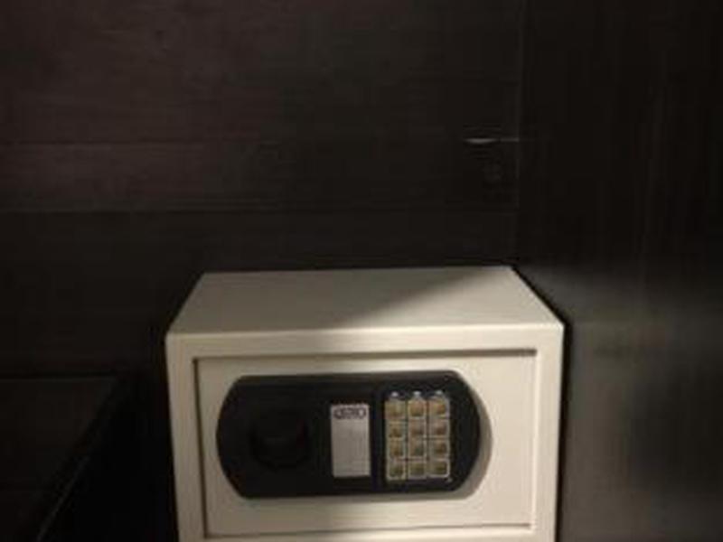 80662F1E1D91F8B56308F9FFACC36504