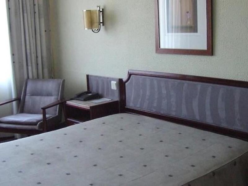 F2296CD2E49B1CBDCBA226F75DB5D7A0