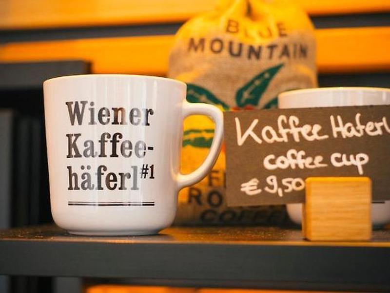 ED1917D87BC8EFA360A3F14AB8B3DE0A