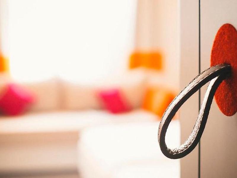 93B31C3AC827E83B9DD28E0B4F4022B0