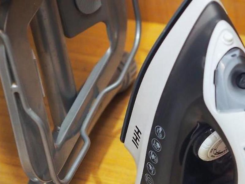 EE0BB0B76946D592970E89690DE29FF6