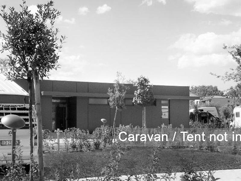 9BB1757942D294C4A3E8BDFA9B76E66B