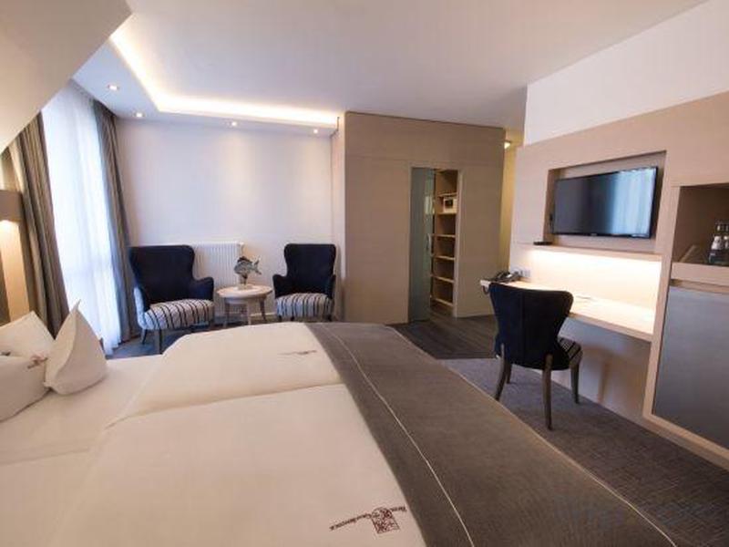 FAA4E9A2F5532C0E71CB1550F129BBC5