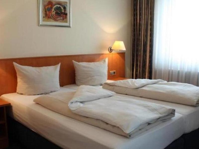 891B0B2FD8AF5408D9D40A954BAA7779