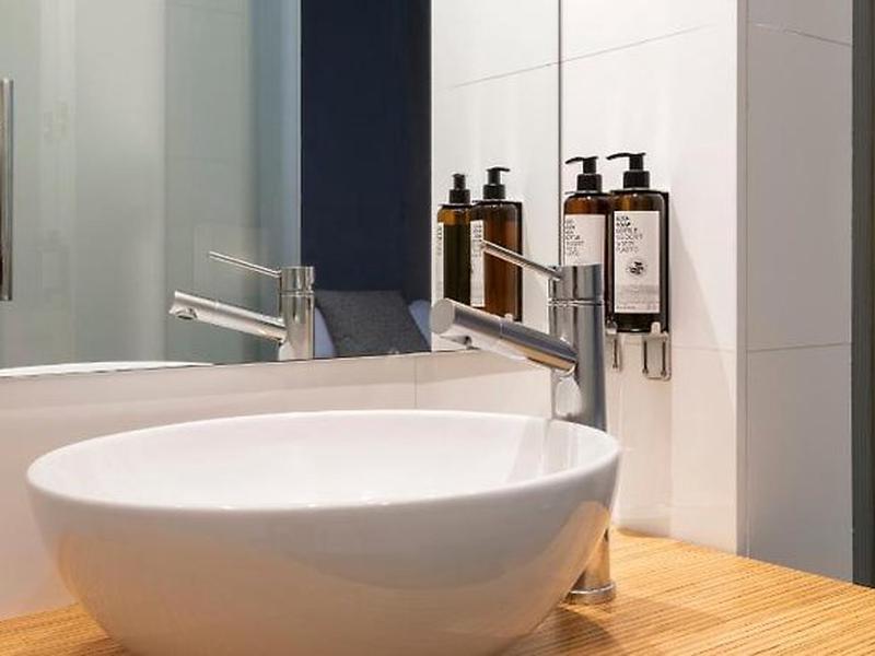 EFD4C17E3550557188C44637154DA4B1