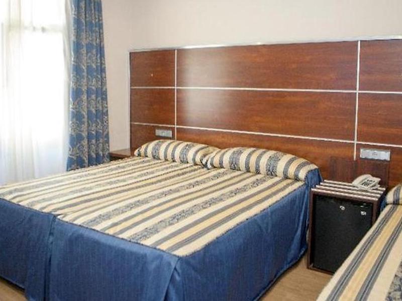 DDDDB4E9C35AAFB15C5767750072D05B