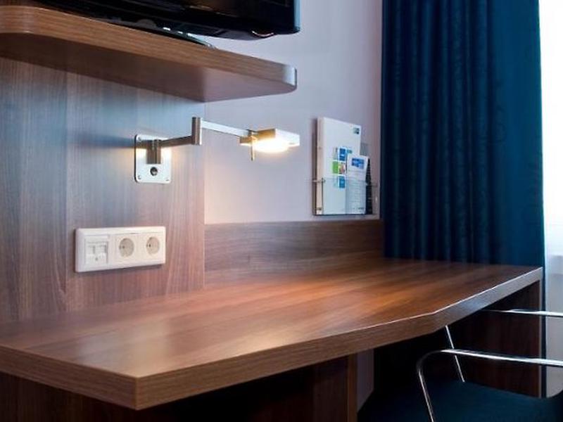 DCC77C0FDDE404D51A013694C978D4E6