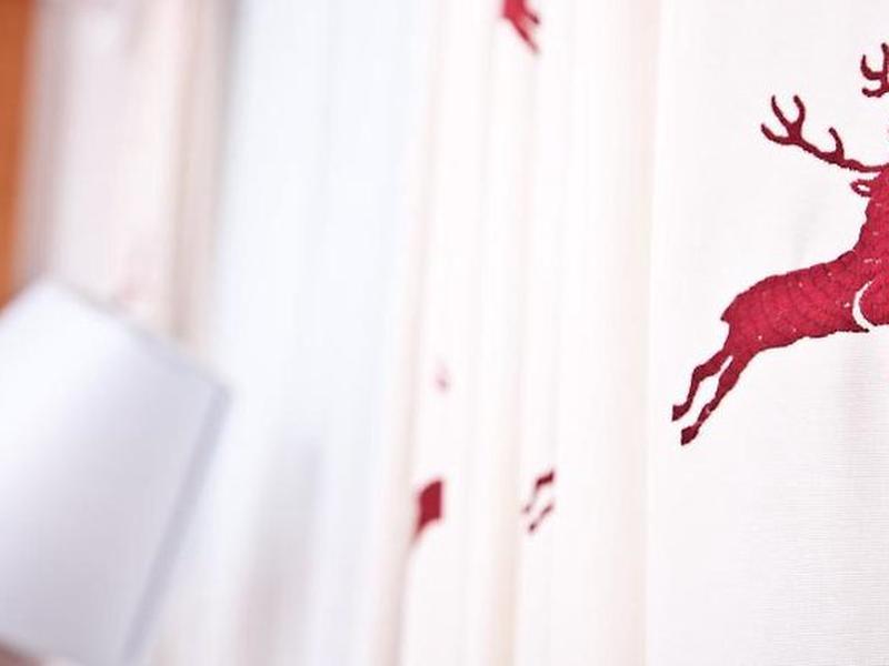 4B6DADEF88644B48AB8DC84D95245270