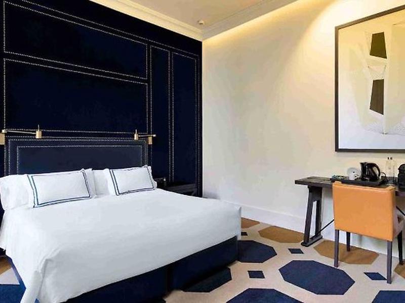 94518698D3413618DEEED5C369CBE893