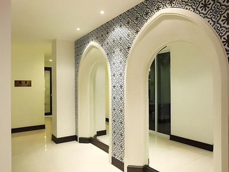 A6B1AA7CC851DF10B04678A0505A99BF