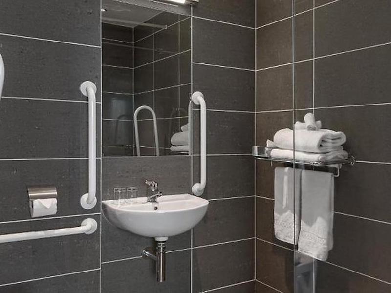 F83EBAEA23B04FD5002408C9FF04581A