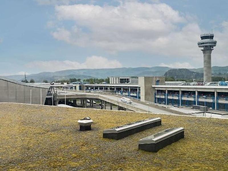 E5359DDE0030172FC43F84402EA60ED0