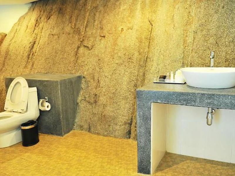 A9AF6581086471B9A3B0637C2132E40F