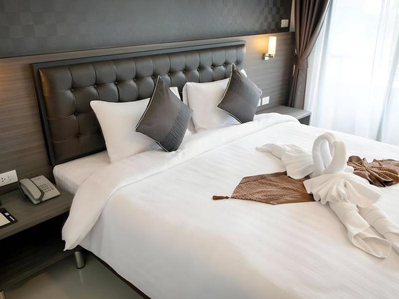 319AC172F3CB2FC39C90AFE4534E33AE