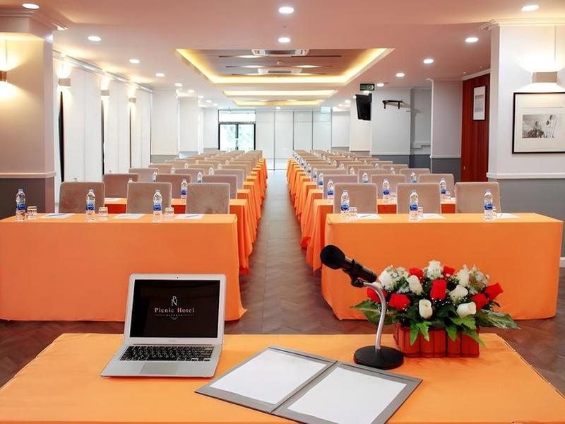 C17D10A60C0FB730CB4B4EAAF8D21C20