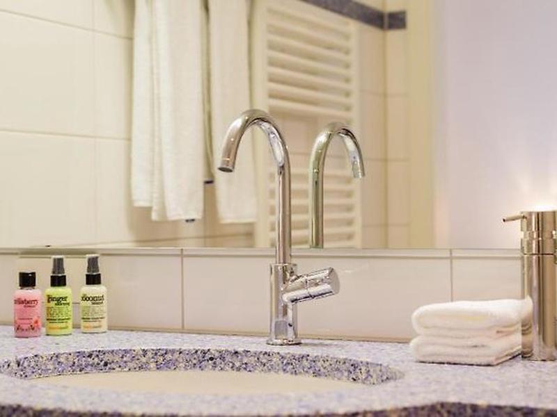 681E8CA24CA97808B998D583B71BABD7