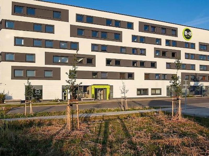 FBD85B62D2EA7BEDA6705572BDE2CAE0